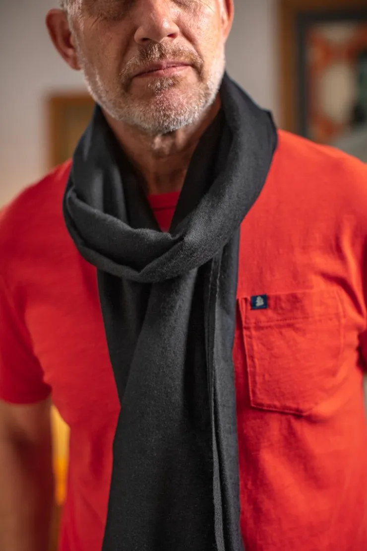 &SONS Outlaw Scarf Black>Men Knitwear