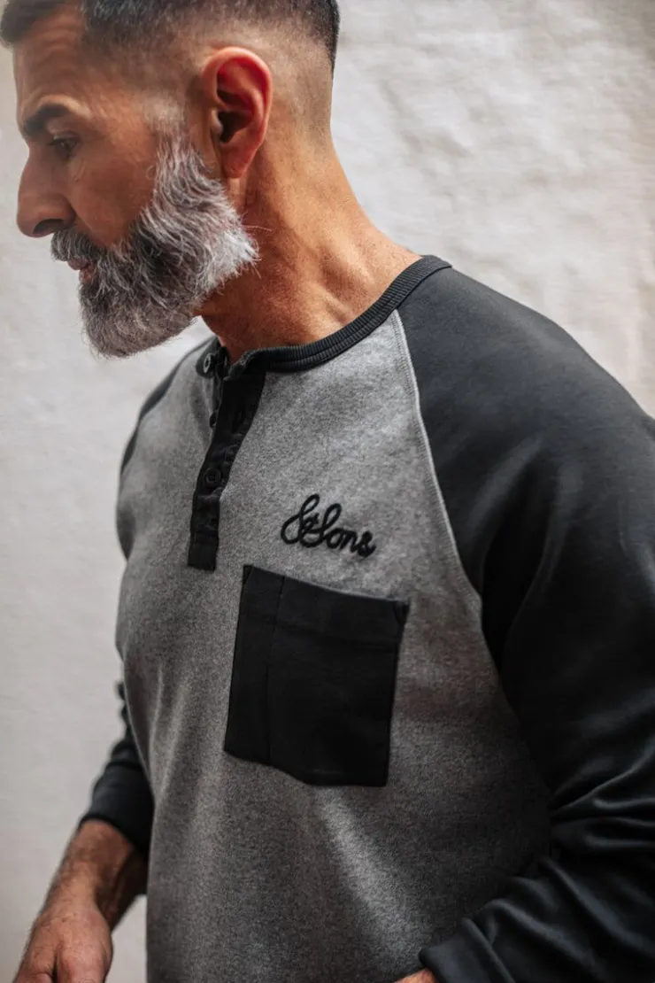 &SONS Infield Raglan Henley Shirt Grey/Charcoal>Men Tops