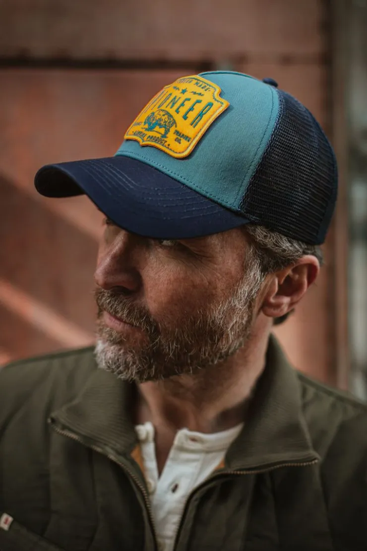 &SONS Pioneer Trucker Cap Blue>Men Headwear