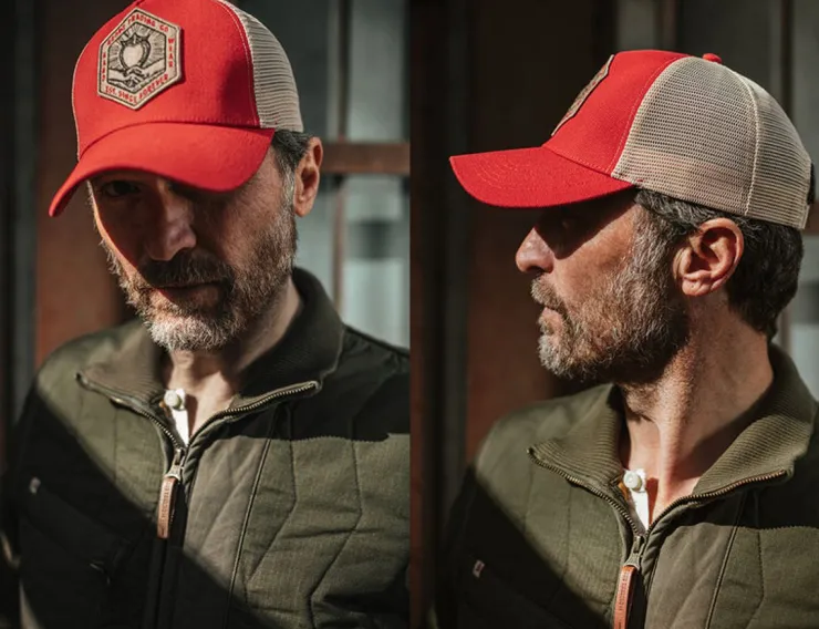 &SONS Union Trucker Cap Vintage Red>Men Headwear
